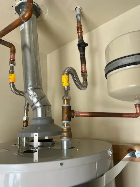 Water heater installation and plumbing repair in Carson
